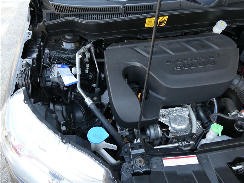 Suzuki Vitara 1,4 T 103kW 4x4 automat,závěs - fotka 38 z 49