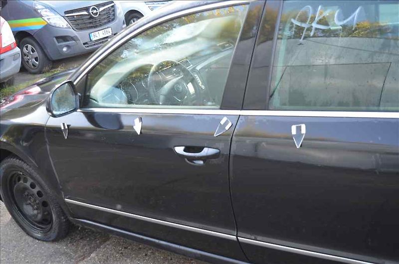 Škoda Superb (2011) 2,0 TDI - fotka 12 z 35