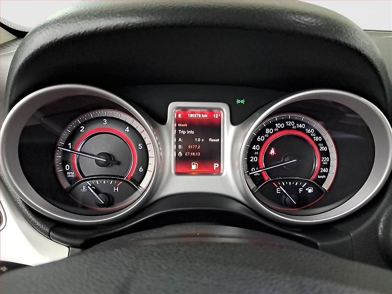 Fiat Freemont (2015) 2.0 MultiJet, 4X4, Automat - fotka 11 z 17