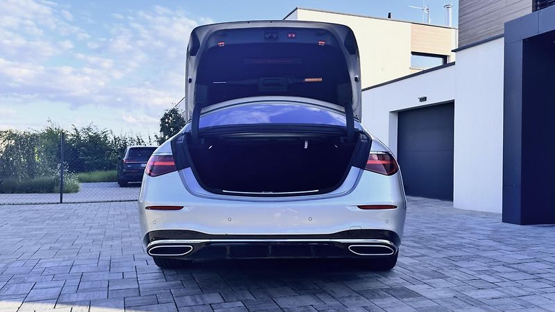 Mercedes-Benz Třídy S (2021) 400d Long, 4matic, AMG, záruka - fotka 7 z 18