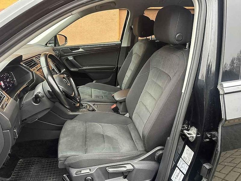 Škoda Karoq patří k nejoblíbenějším autům v ČR.