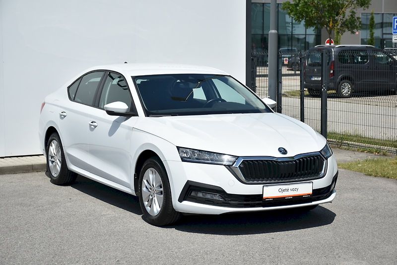 Škoda Octavia (2022) Ambition 2.0 TDI 85kW - fotka 8 z 31