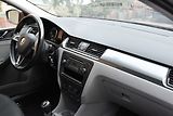 Škoda Rapid 1.6 TDi CR SPACEBACK STYLE - náhled 29