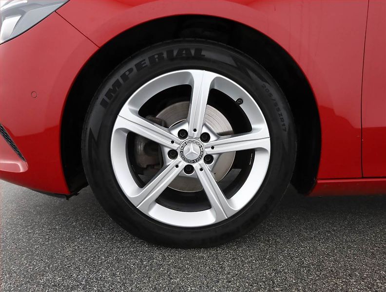 Mercedes-Benz Třídy B (2019) B 180 d, Automat, Kůže, Navi - fotka 18 z 18