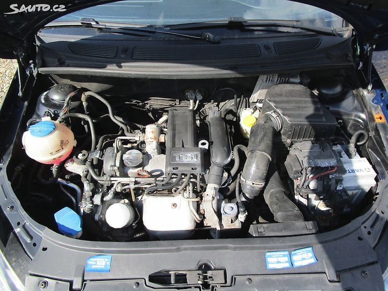 Škoda Roomster 1,2TSI-63KW-NOVÁ STK+ROZVODY - fotka 28 z 40