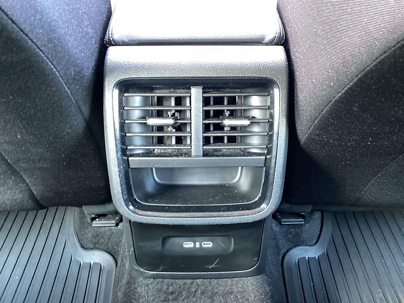 Škoda Octavia (2024) Combi 2.0 TDI Ambition - fotka 24 z 31