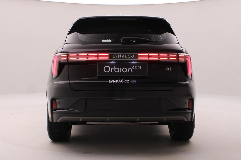 Lynk & Co 01 (2025) 01 CORE PHEV - fotka 11 z 82