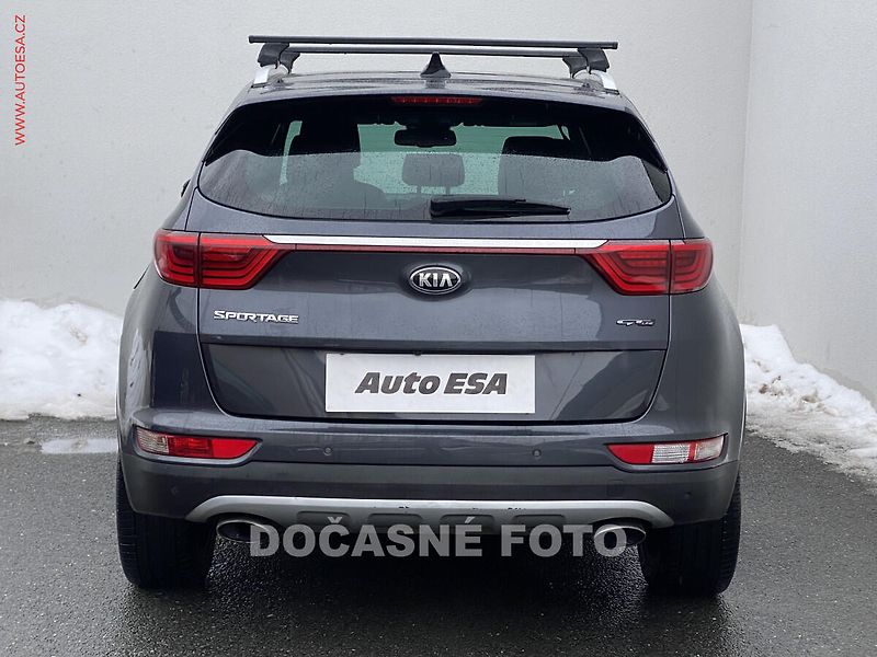 Kia Sportage (2016) 2.0 CRDi AWD, GT Line, AT - fotka 5 z 20