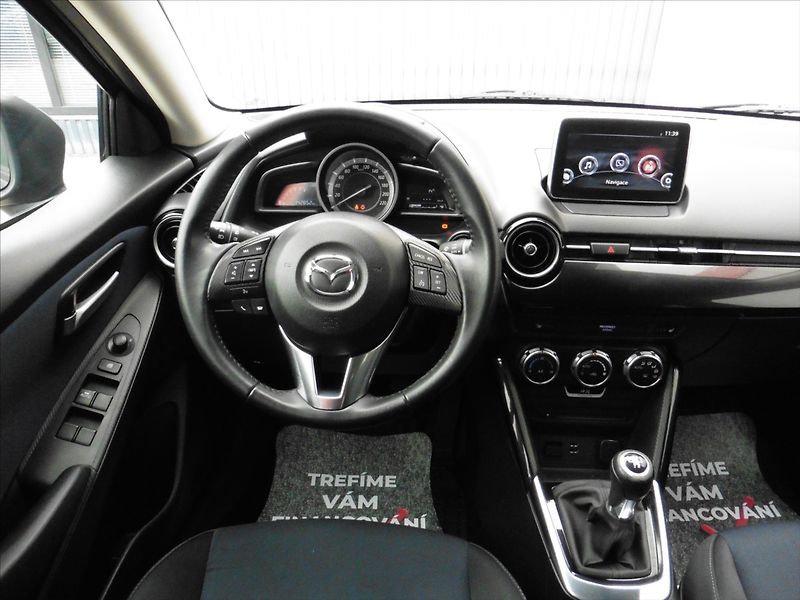 Mazda 2 1,5 Skyactiv Takumi - fotka 12 z 16