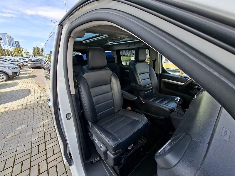 Peugeot Traveller LONG ALLURE 2,0 BHDI 150k M6 - fotka 15 z 27