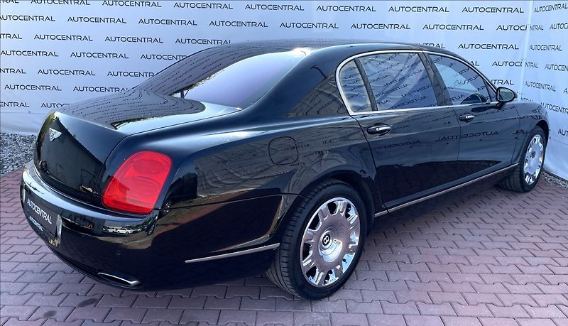 Bentley Continental Flying Spur 6,0 L,412kW,W12,DOHC 48V,Twin- - fotka 6 z 30