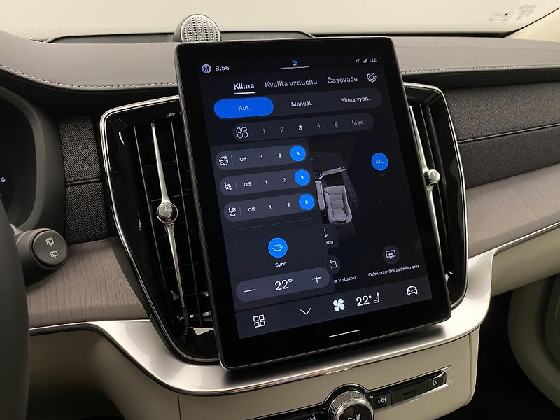 Volvo XC90 (2026) T8 AWD RECHARGE DARK ULTRA - fotka 47 z 74
