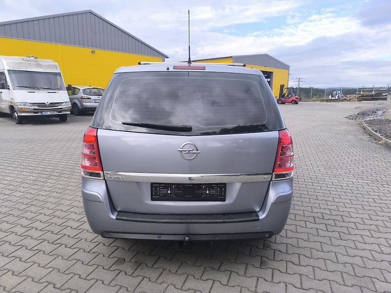 Opel Zafira (2008) 1.8  7MÍST,DOLOŽENÉ KM,SERVIS - fotka 4 z 36
