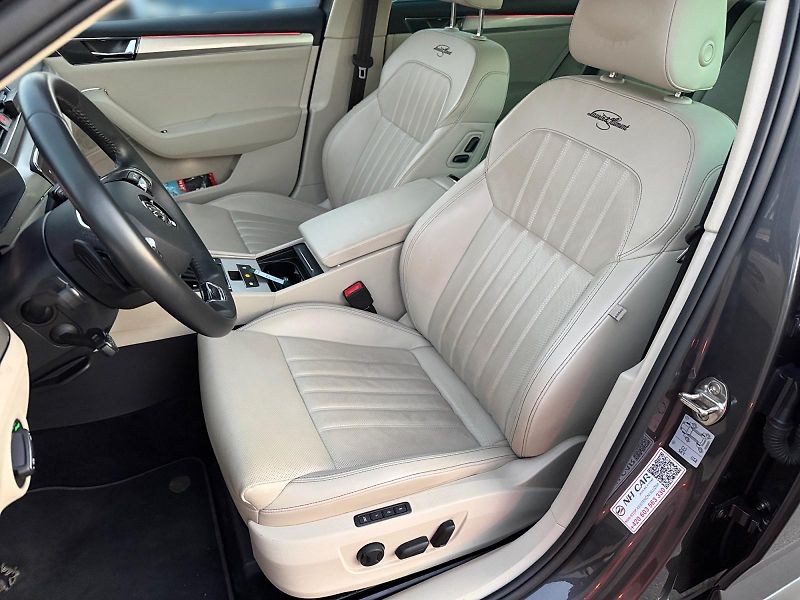 Škoda Superb (2021) L&K 2.0TSI 206kW 4x4 TAŽNÉ CZ - fotka 7 z 11