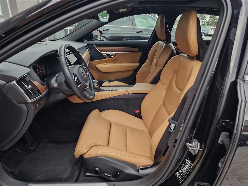 Volvo S90 D5 173kW Inscription,původ ČR - fotka 19 z 50