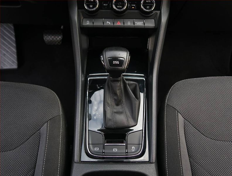 Škoda Kodiaq (2020) 2.0 TDI, digi klima - fotka 13 z 26