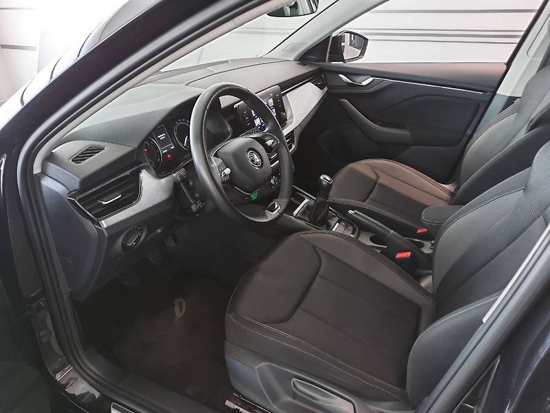 Škoda Scala (2022) 1.0 TSI (81kW/110k) Ambition - fotka 6 z 24