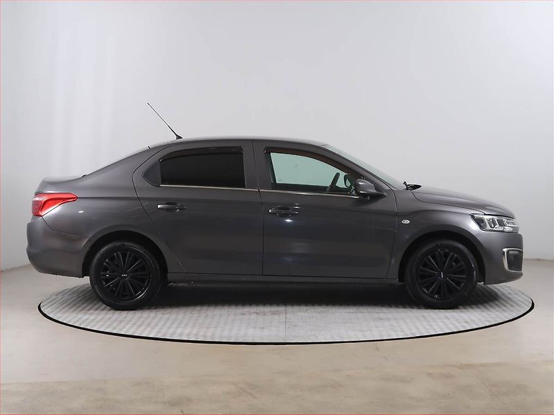 Citroën C-Elysée (2019) 1.2 PureTech, Serv.kniha - fotka 6 z 13