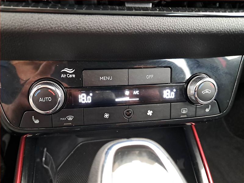 Škoda Fabia (2024) Monte Carlo 1.0 TSI - fotka 16 z 20