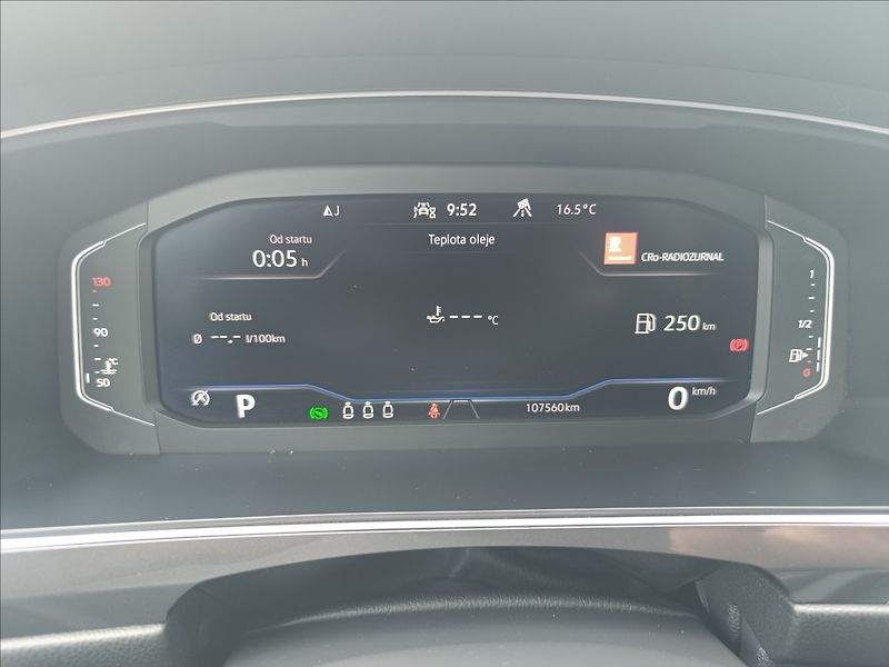 Volkswagen Tiguan Allspace 2,0 TDi DSG 4x4 Rezervace - fotka 11 z 25
