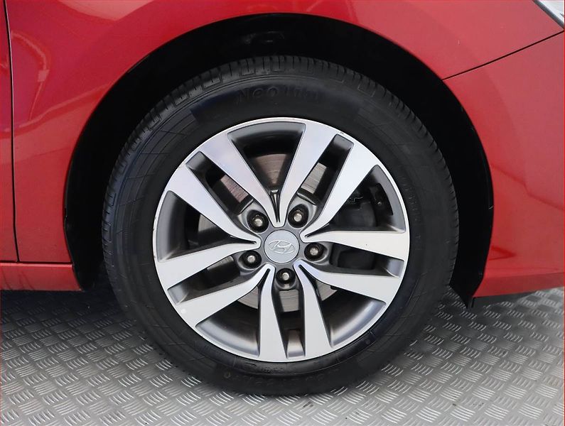 Hyundai i30 (2018) 1.4 T-GDI, Serv.kniha, Navi - fotka 15 z 22