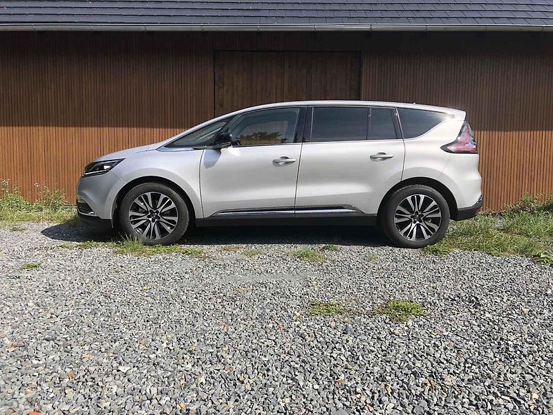Renault Talisman má naopak dražší benzinový motor.