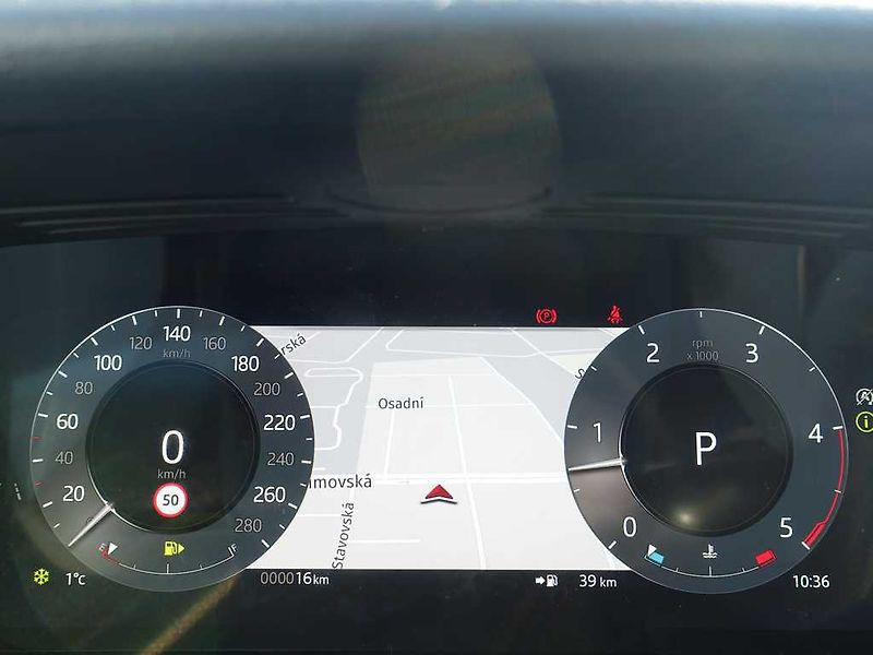 Land Rover Range Rover Velar 3,0 Dynamic SE D300 - fotka 23 z 41