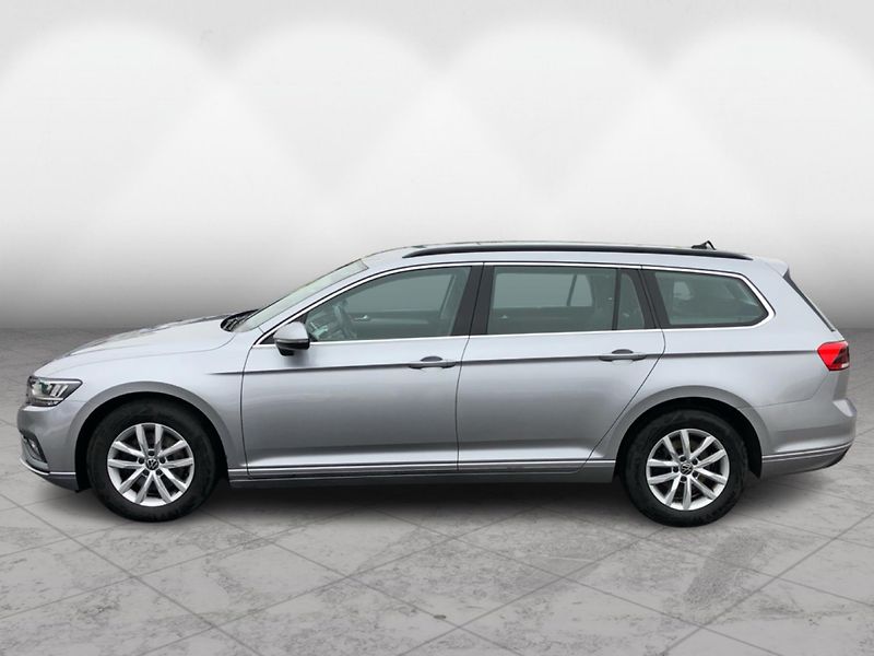 Volkswagen Passat 2.0 TDi DSG 7st. BUSINESS - fotka 3 z 30