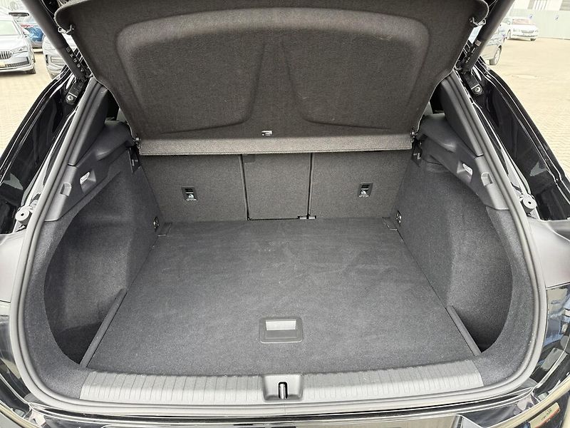 Cupra Terramar DSG 4WD 2,0 TSi 150 kW - fotka 24 z 24
