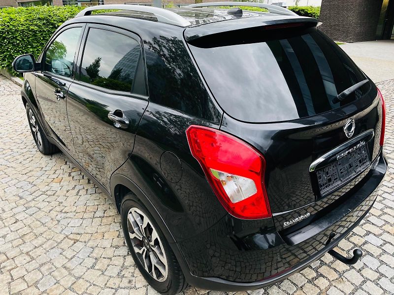 SsangYong Korando 2.2TD 4x4 MANUÁL 1.MAJ TAŽNÉ - fotka 19 z 50