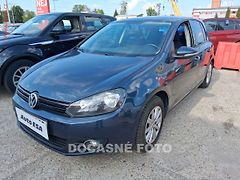 Volkswagen Golf (2010) 1.6 TDi, ČR, servis.kniha - fotografie inzerátu