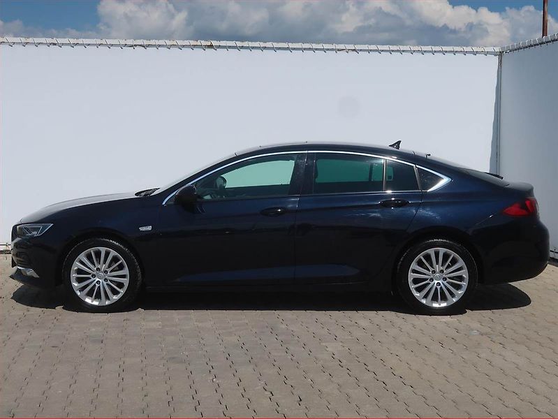 Opel Insignia (2020) 1.6 CDTI, Serv.kniha, Kůže - fotka 3 z 19