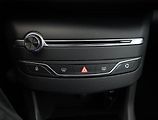 Peugeot 308 (2017) 1.6 BlueHDi, Tempomat - náhled 11