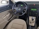 Škoda Octavia (2006) Ambiente 2.0 TDI, Tempomat - náhled 7
