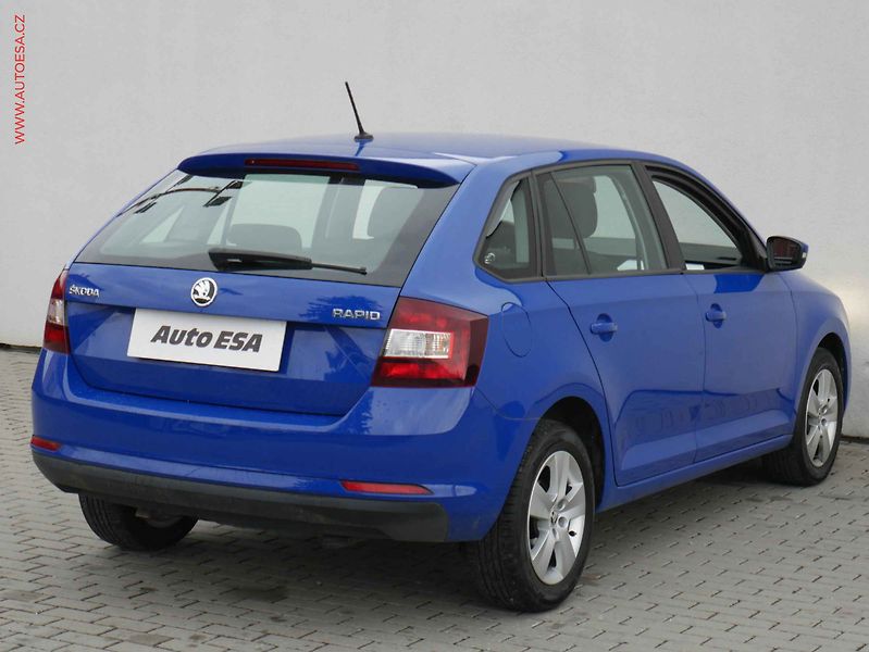 Škoda Rapid (2018) 1.0 TSi SpaceBack, ČR, AC - fotka 4 z 15