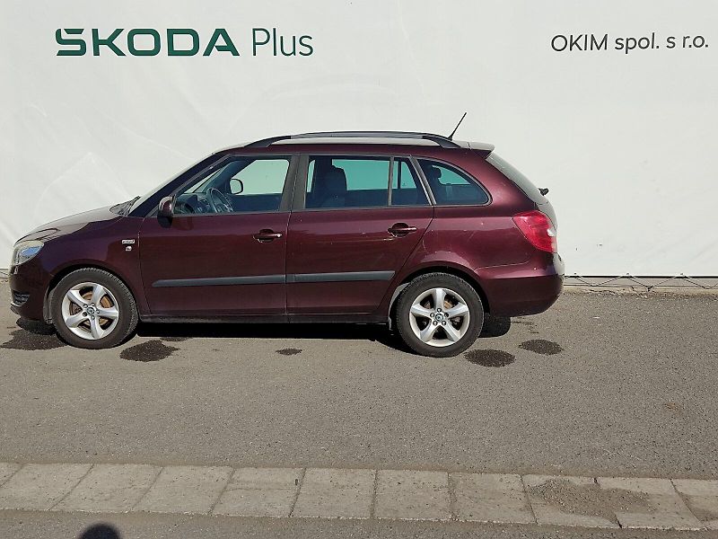 Škoda Fabia (2012) Combi Ambition 1,2 Tsi 63 kw - fotka 3 z 25
