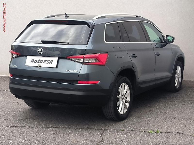 Škoda Kodiaq (2019) 2.0 TDi, Style, DSG, +kola - fotka 4 z 32