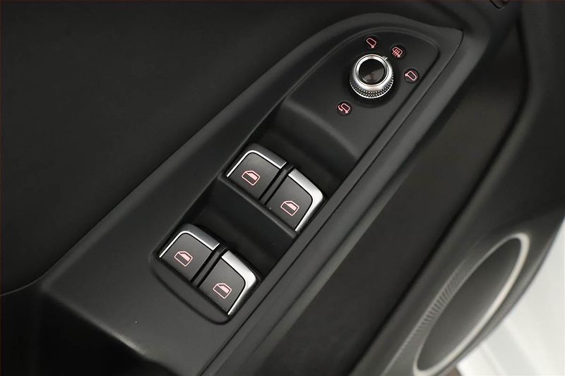 Audi A5 (2013) S-Line 3.0 TDI, 4X4, Automat - fotka 9 z 20