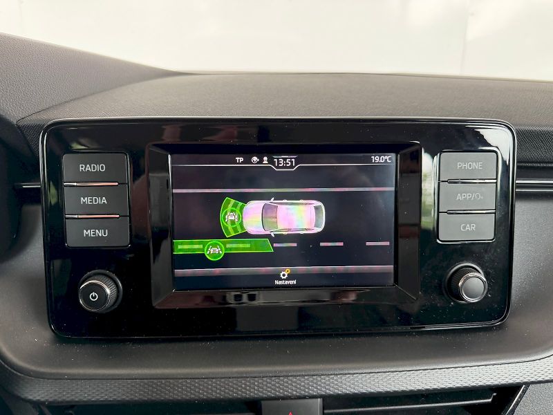 Škoda Scala (2020) Active 1.6 TDI / 85 kW DSG - fotka 12 z 23