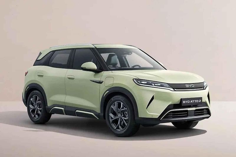 Vozy s pohonem plug-in hybrid můžou ujet čistě na elektřinu vyšší desítky kilometrů.