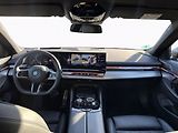 BMW i5 xDrive40 M-Sport B&W Pano HuD - náhled 9