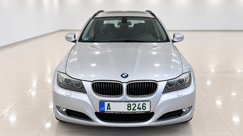 BMW Řada 3 (2012) - fotka 4 z 17