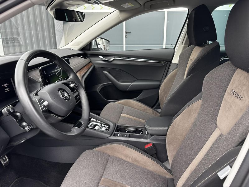 Škoda Octavia (2023)  Combi Scout 2.0 TDI (147 kW)  - fotka 12 z 14