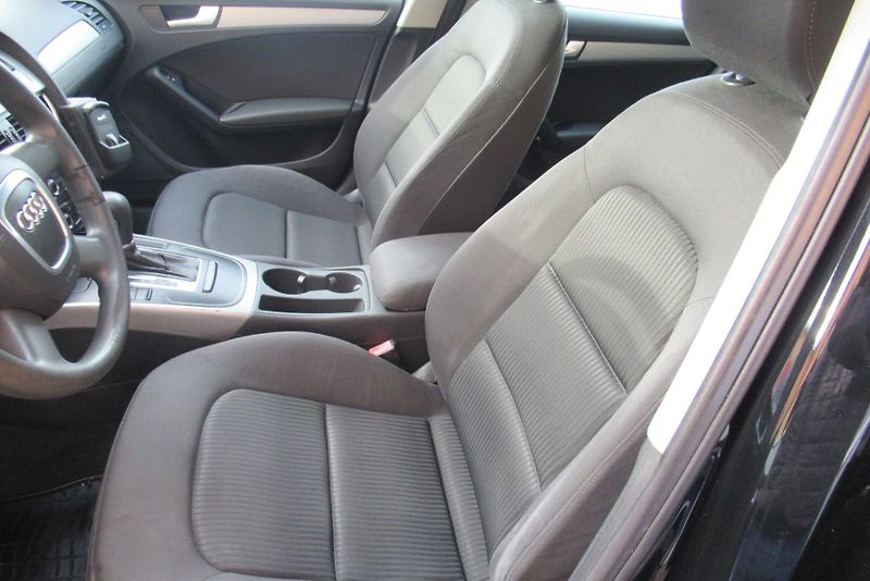Audi A4 2.0 TDi AUT. KLIMA *AUTOMAT* - fotka 12 z 18