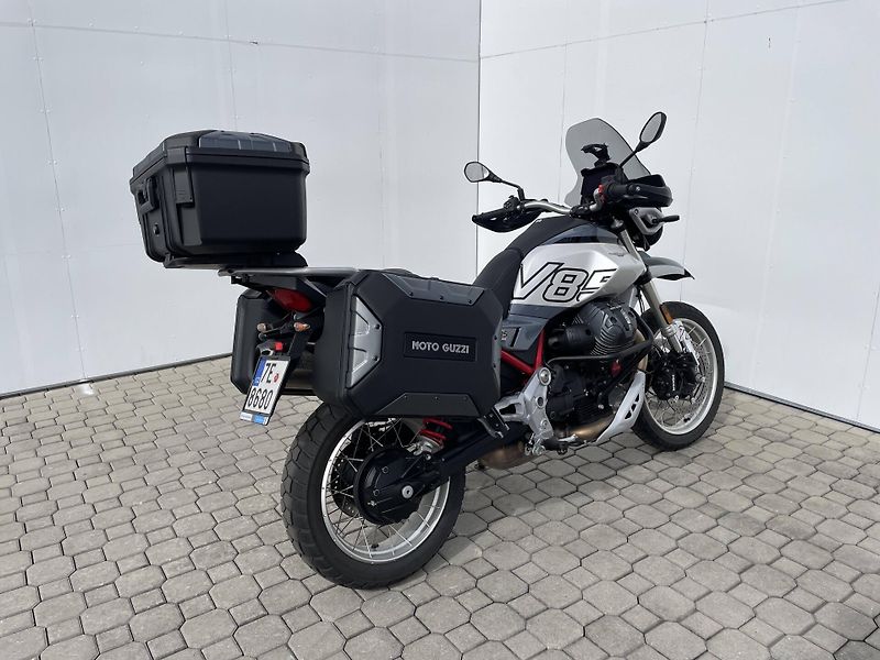 Moto Guzzi (2026) V85 TT E5+ - fotka 3 z 13