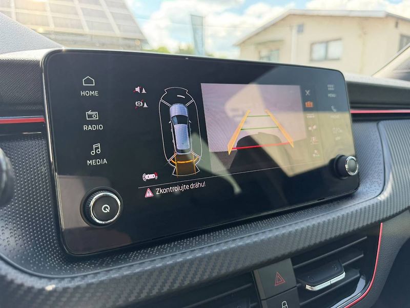Škoda Kamiq Monte Carlo 1,5 TSI 110 kW 7° - fotka 19 z 38