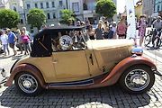 Čtyřicátý ročník Plaketové jízdy historických automobilů uspořádal kolínský Veteran Car Club.