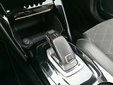 Peugeot 2008 (2021) 1.2 PureTech GT-Line AT/8 LED - náhled 11