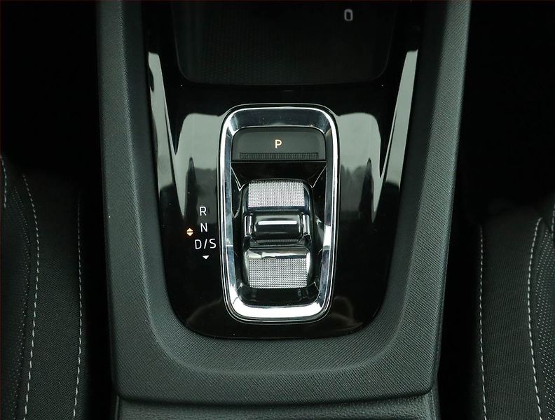 Škoda Octavia (2024) Sportline 2.0 TDI - fotka 13 z 17