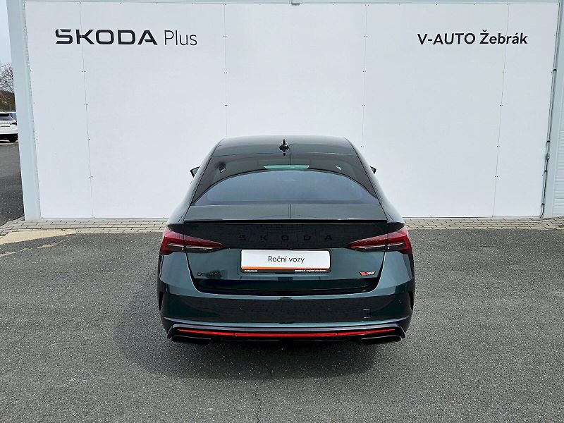 Škoda Octavia (2025) RS 2,0TSI A7F - fotka 8 z 29